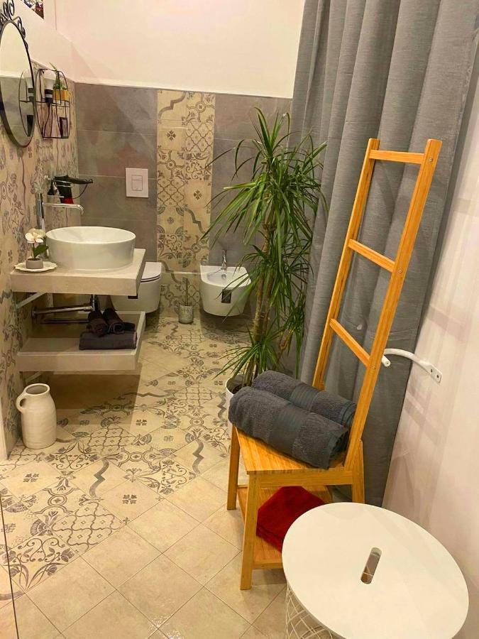 Casa Vacanza Sofa Hotell Sassari Eksteriør bilde