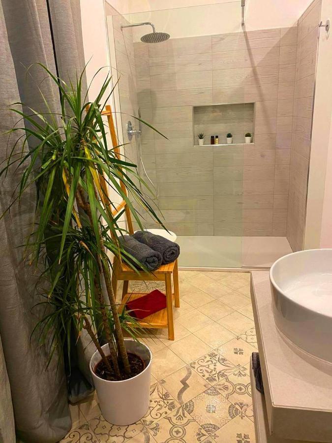 Casa Vacanza Sofa Hotell Sassari Eksteriør bilde