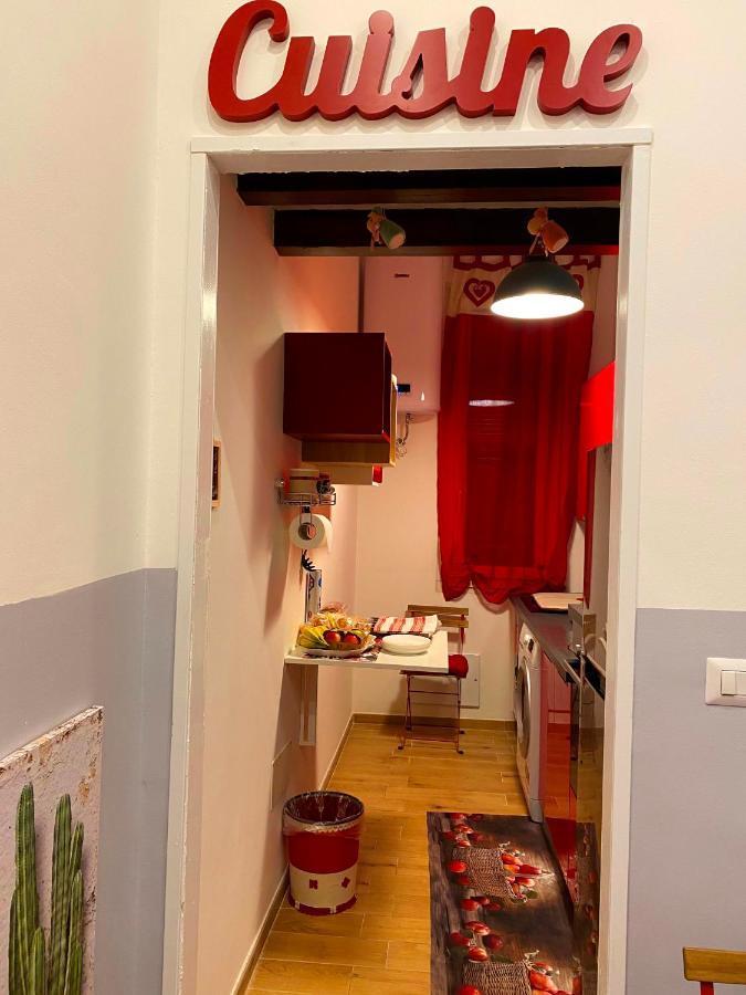 Casa Vacanza Sofa Hotell Sassari Eksteriør bilde