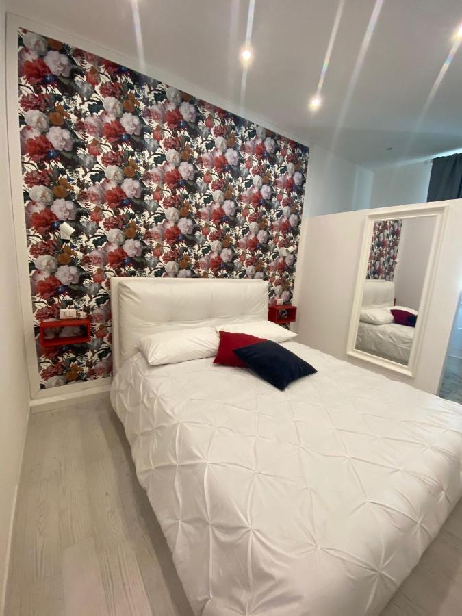 Casa Vacanza Sofa Hotell Sassari Eksteriør bilde